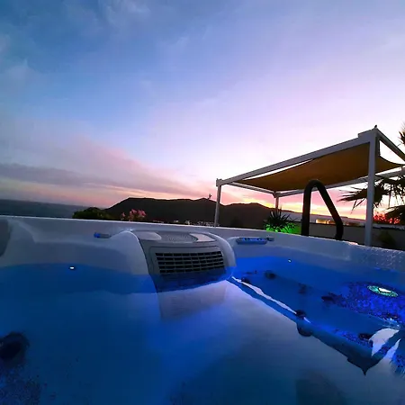 El ático Bonito-penthaus-whirlpool-atlatikblick Las Playas