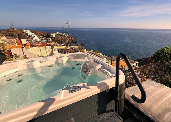 El ático Bonito-penthaus-whirlpool-atlatikblick